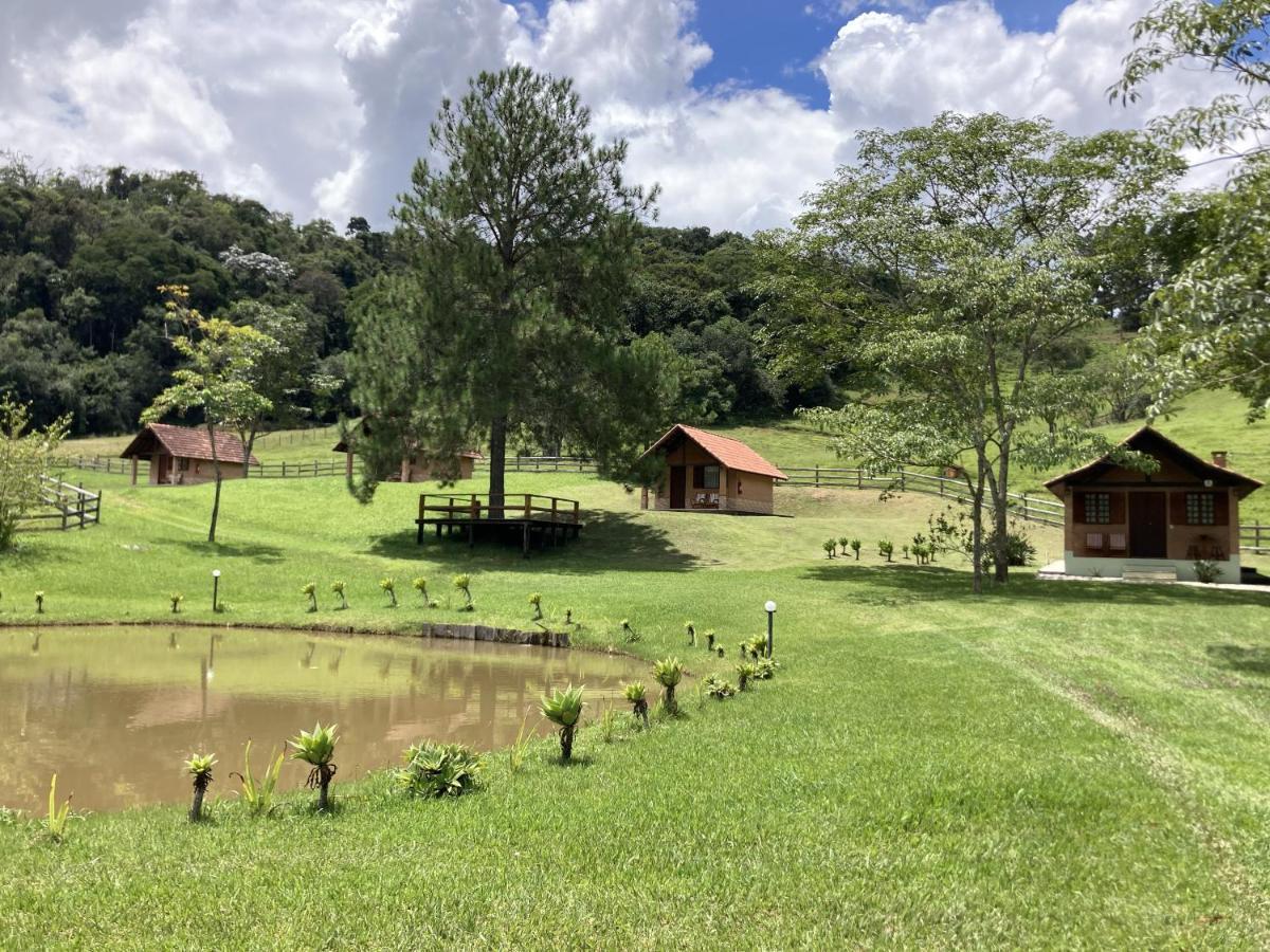 Pousada Colar de Ouro Chalés Cunha Esterno foto