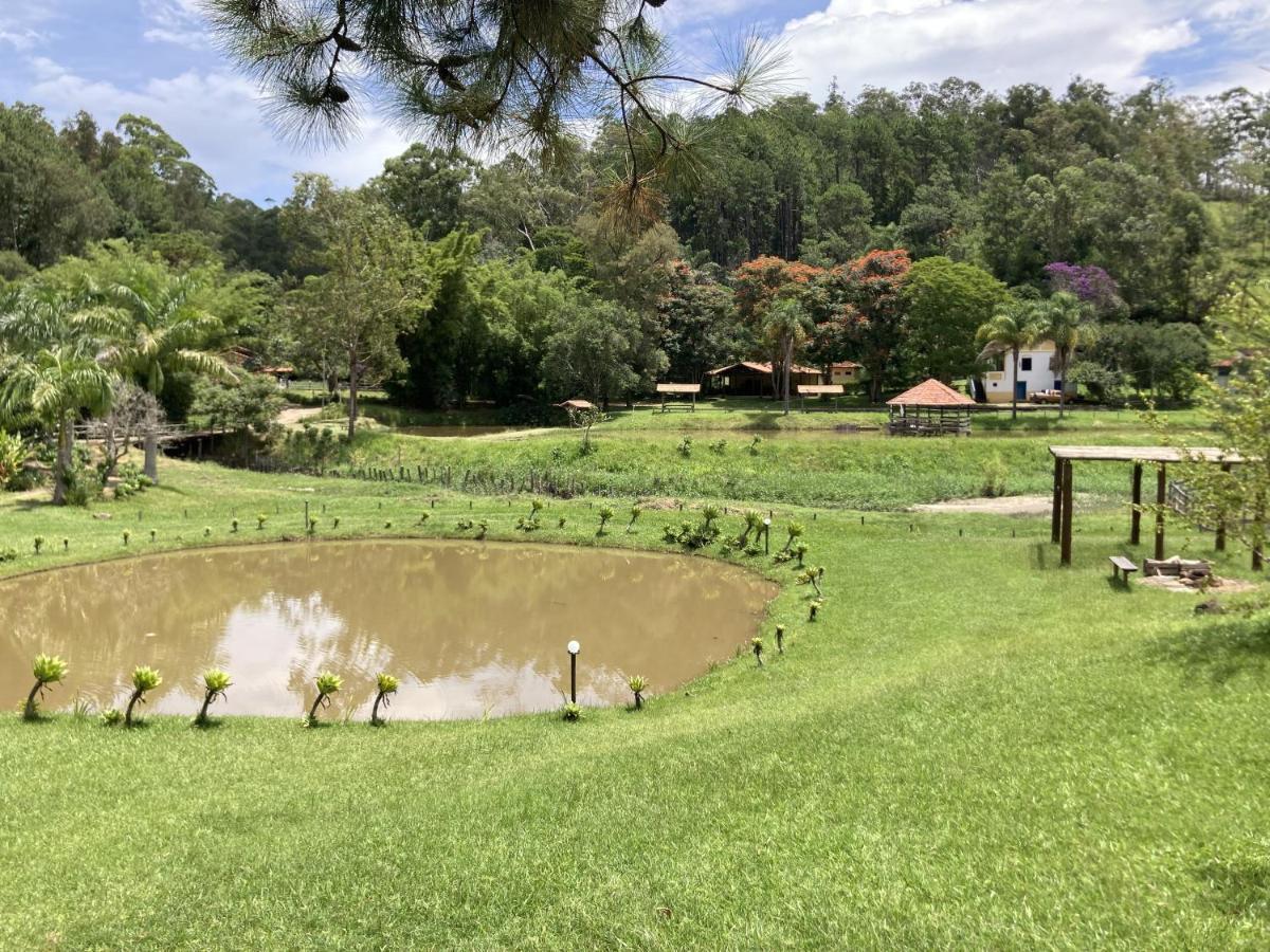 Pousada Colar de Ouro Chalés Cunha Esterno foto
